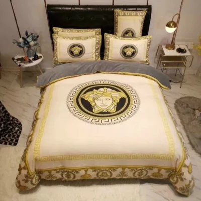Gianni Versace Beige Luxury Brand High-End Bedding Sets, For Home Best Luxury Bedding Sets