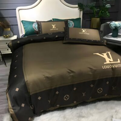 Louis Vuitton Bedding Set - TB540