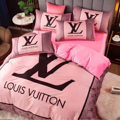 Louis Vuitton Bedding Set - TB544