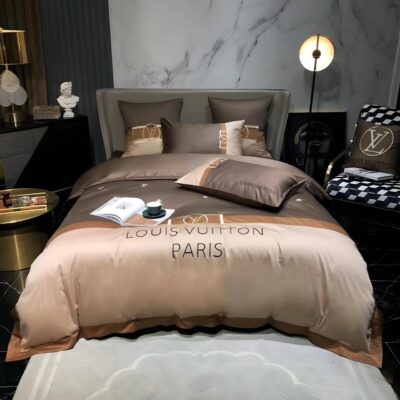 Louis Vuitton Bedding Set - TB581
