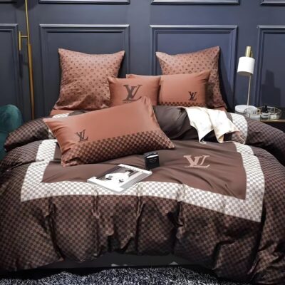 Louis Vuitton Bedding Set - TB596