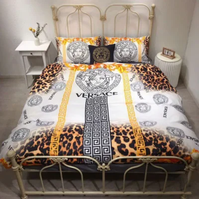 Versace Logo Leopard Luxury Brand Bedding Sets Duvet Cover Set, For Home Best Luxury Bedding Sets